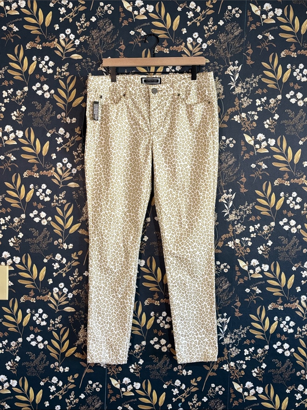 Kardashian Kollection "The Kim" Beige Leopard Animal Print Skinny Jeans 14